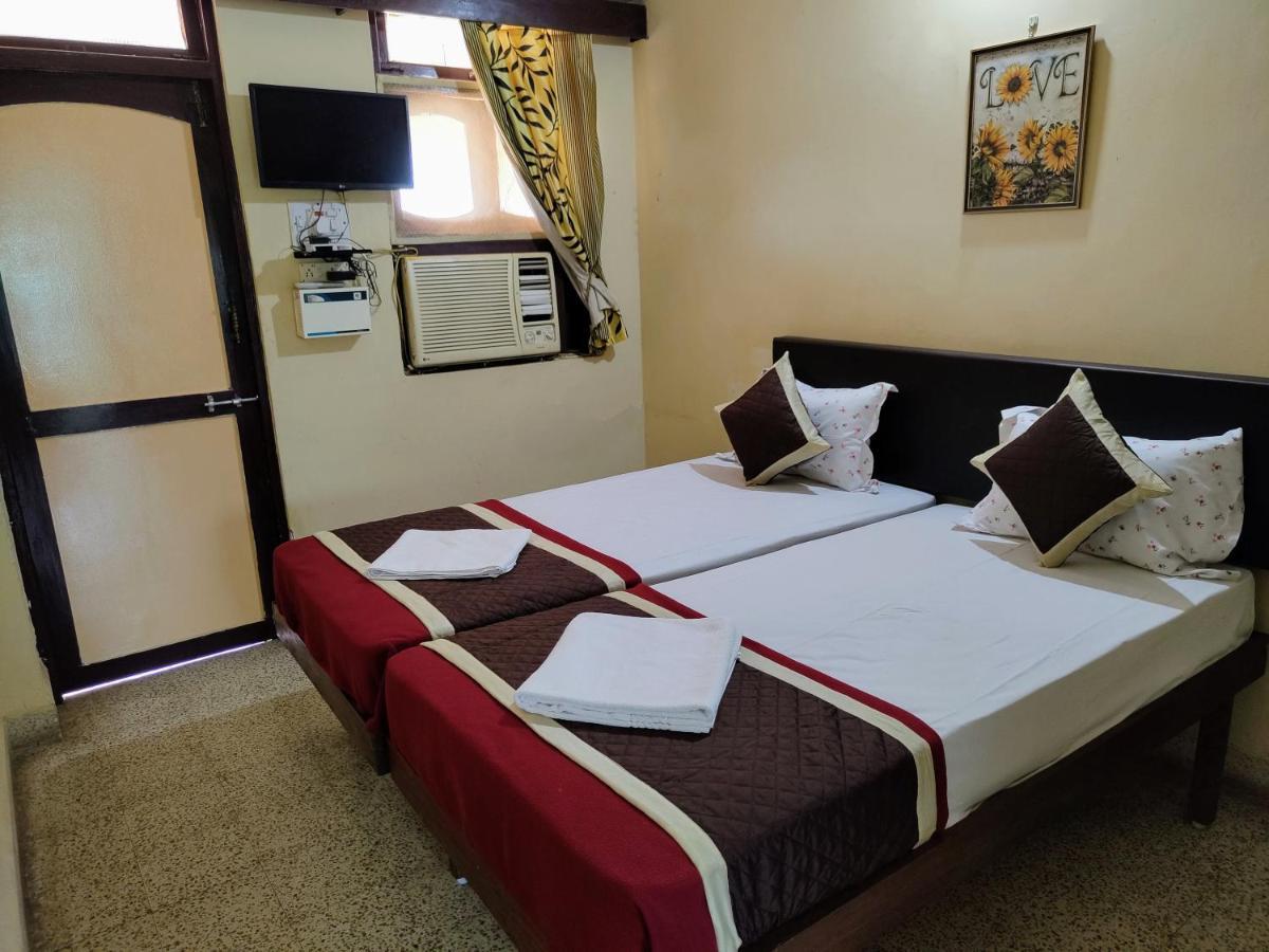 Sea View Resorts Bogmalo Beach Exterior foto