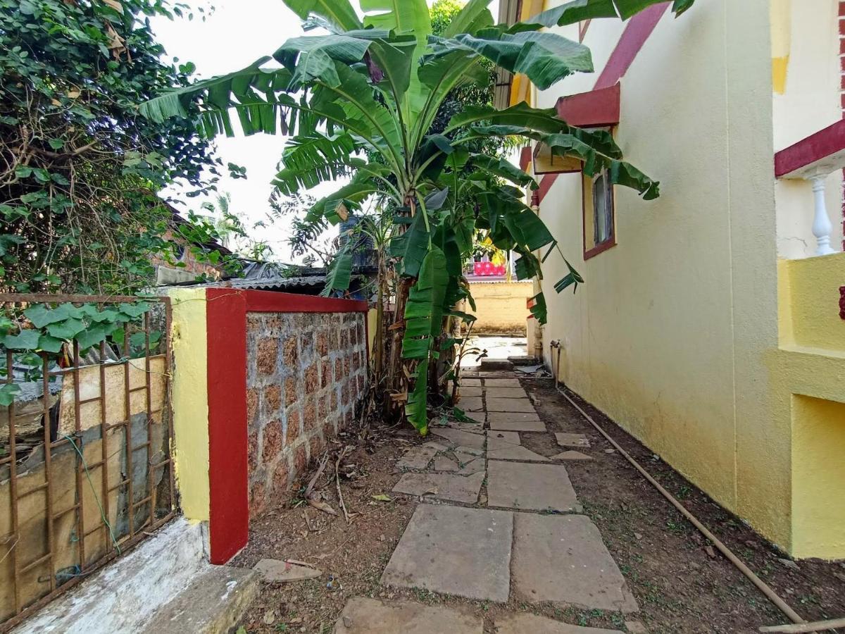 Sea View Resorts Bogmalo Beach Exterior foto